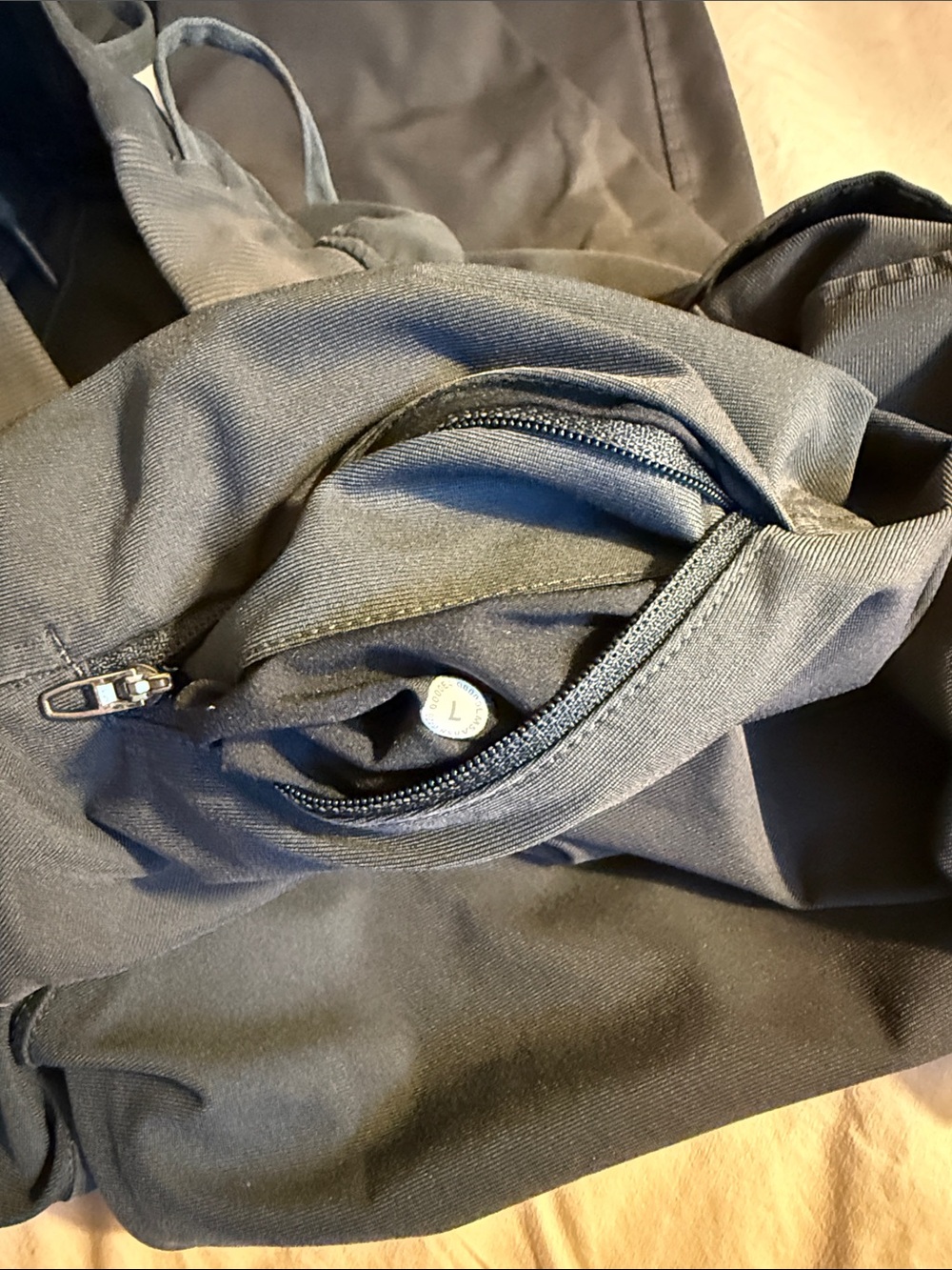Lululemon - Picture 5 of 8